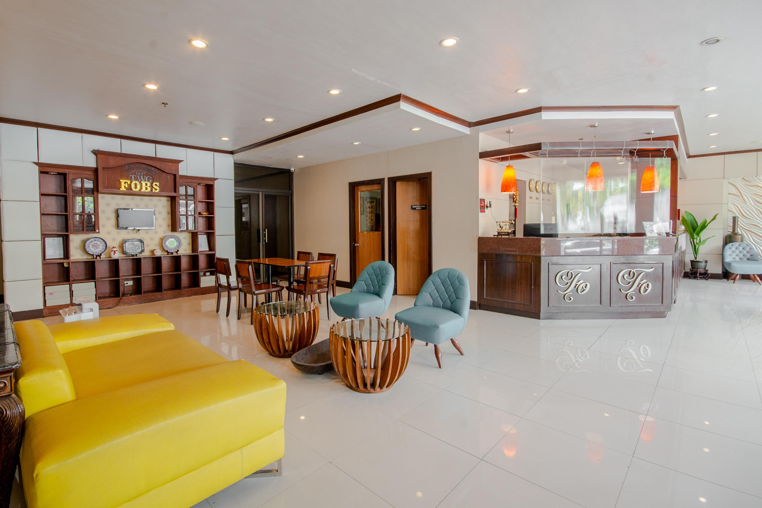 Fuente Oro Business Suites Cebu Powered By Cocotel Eksteriør bilde